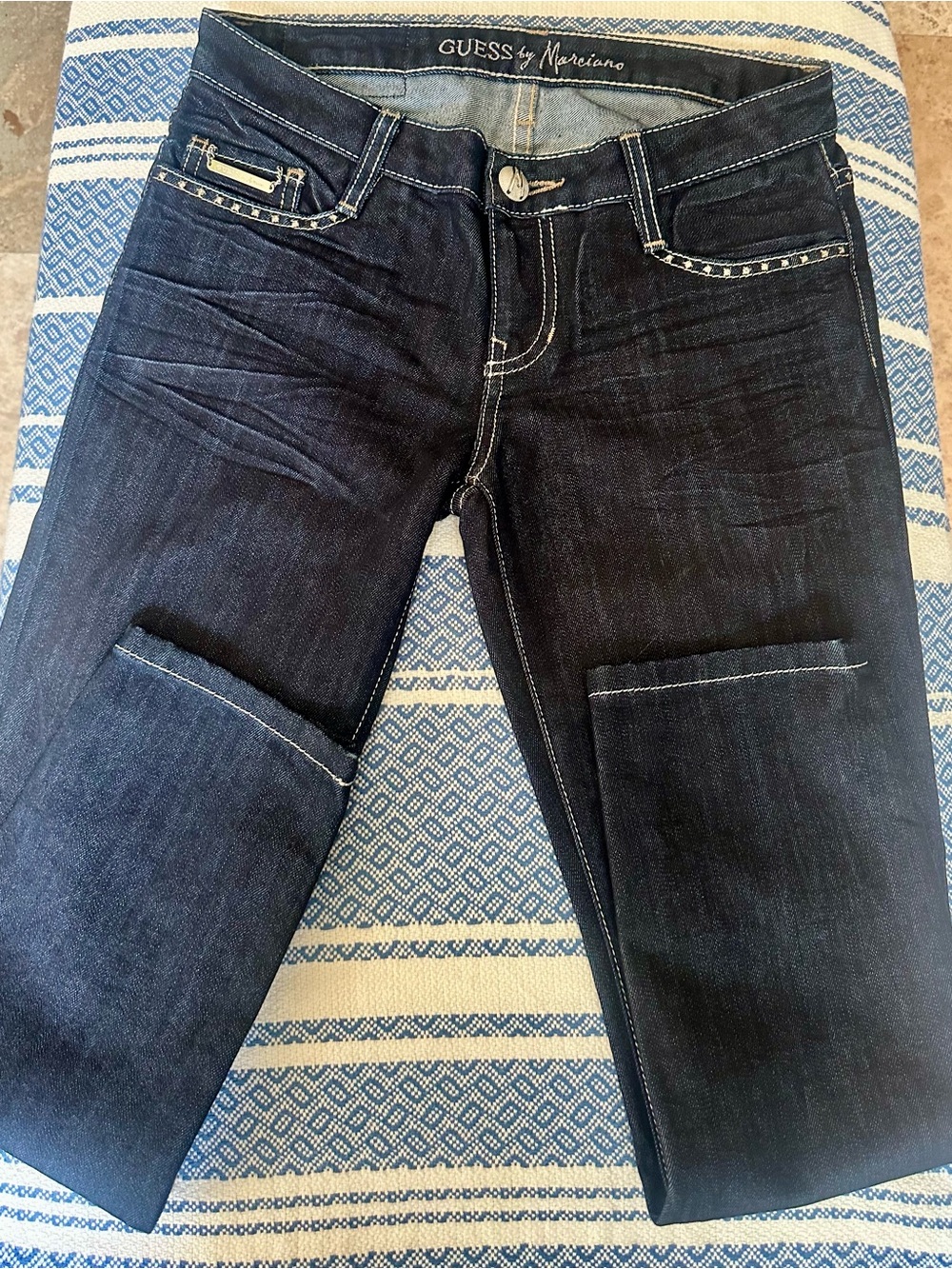 Guess Women Dark Indigo Straight Jeans with Contrast Stitching